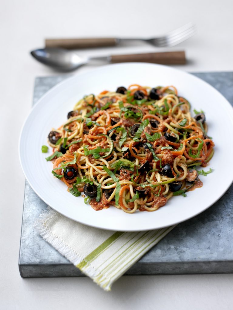 Courgette & Carrot Spaghetti With Red Pepper & Tomato Sauce