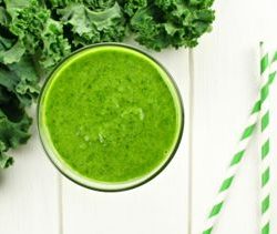 green-smoothie-white-background-email green-smoothie-white-background-email