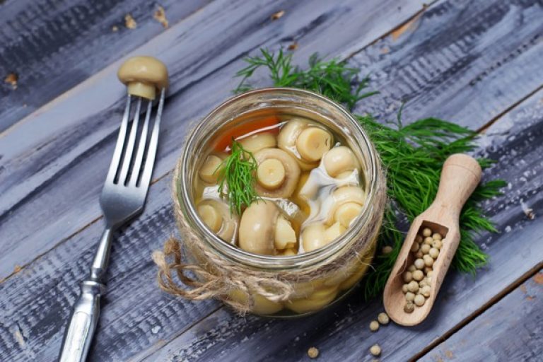 pickled mushrooms in jar (1)