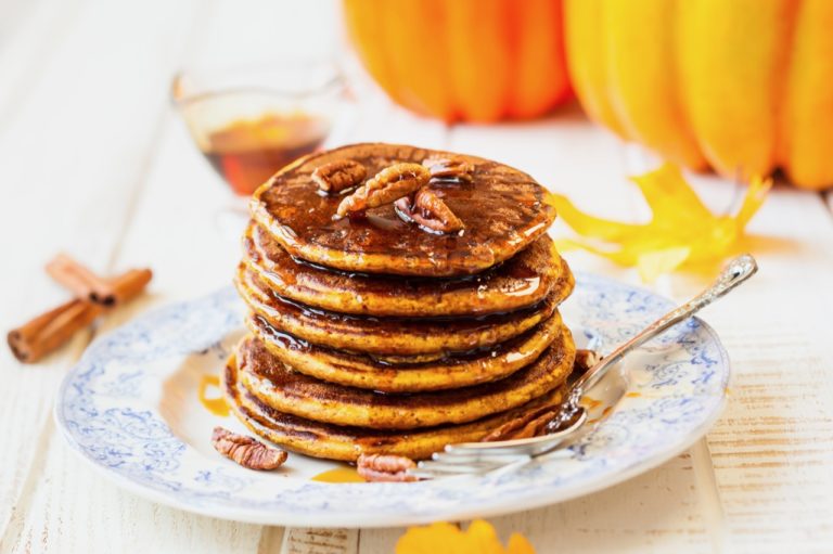 pecan pumpkin pancakes (1)