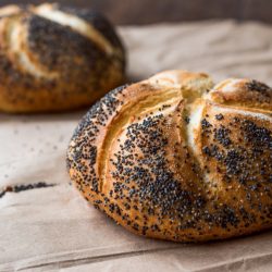 poppy seed roll (1)
