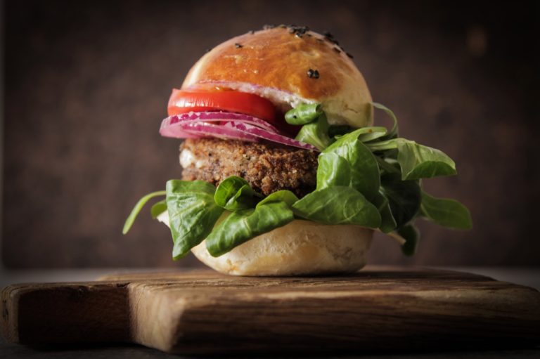 vegan burger in brioche (1)