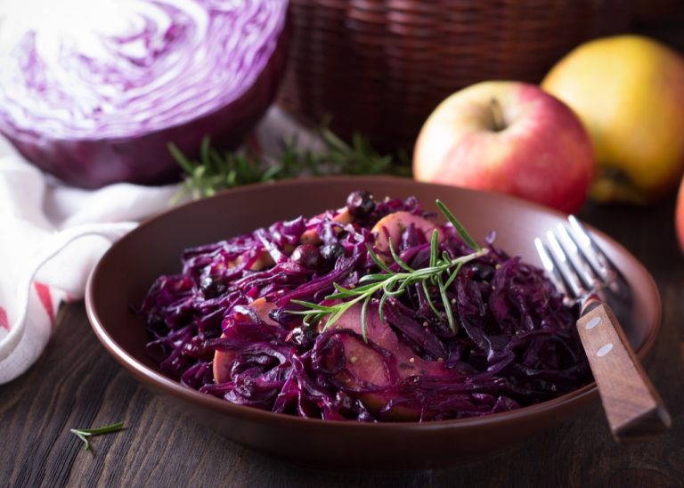 red cabbage with apple in bowl (1)